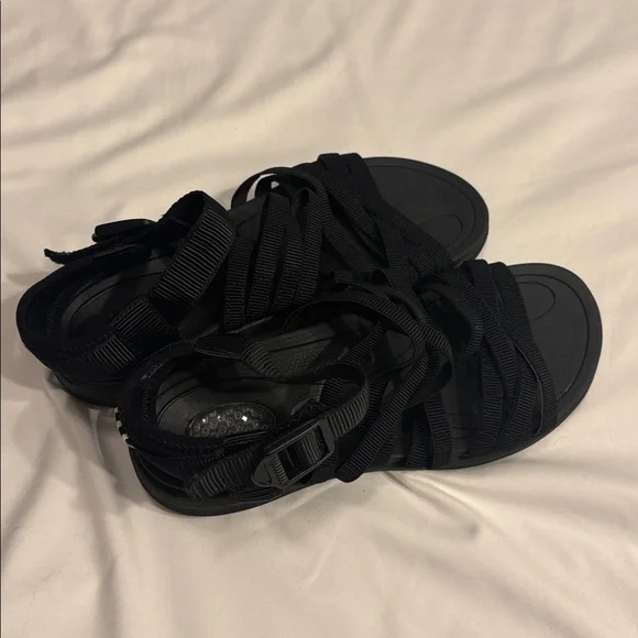 Dr. Scholl's Women's Tegua Sport Sandals - Picture 2 of 7